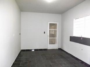 VENDE-SE 2 CASAS NO TERRENO PARQUE DAS LARANJEIRAS PRÓX. AV. MANDACARÚ.