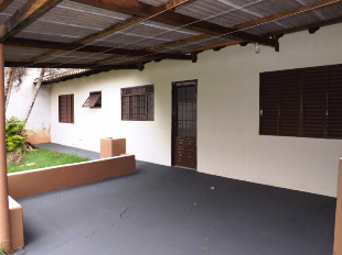 ALUGA-SE CASA JD SANTA CLARA. PRÓX. AV. PEDRO TAQUES