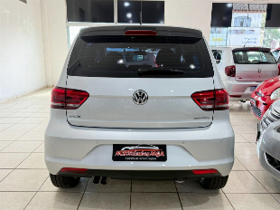 Volkswagen Fox Highline 1.6 Flex (Baixo Km)