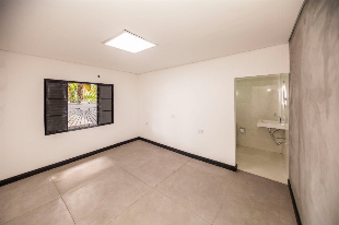 Casa à venda na Vila Esperança ao lado da UEM