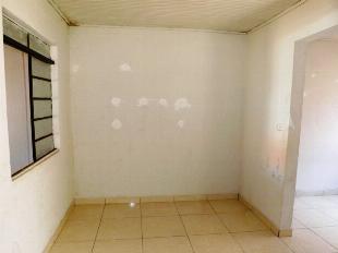 VENDE-SE CASA CONJ. CHAMPAGNAT PRÓX. AV. GUAIAPO