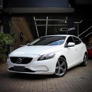 VOLVO V40 2.0 T4 KINET 2019