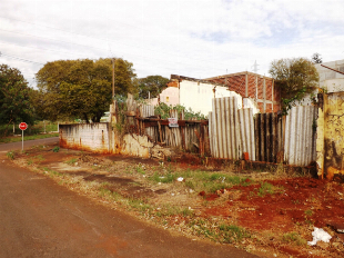 VENDE-SE EXCELENTE TERENO JD ALVORADA PRÓX. PARQUE ALFREDO NIFELLER