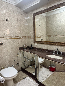 Excelente Casa em Condomínio a Venda - Condomínio Delta Ville II