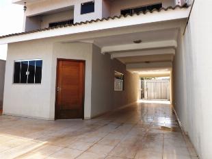 BELO SOBRADO MOBILIADO EM UMUARAMA-PR VENDE-SE OU TROCA POR IMOVEL EM MARINGÁ DE (-) OU (=) VL.