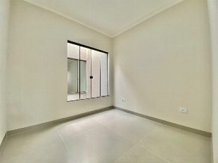 BELÍSSIMA CASA NO CONJUNTO ITAPARICA