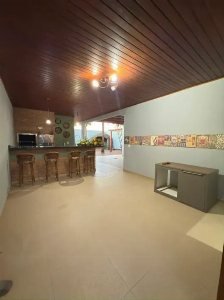 Mude sem começar do zero: casa mobiliada com 3 suítes e espaço gourmet no Jardim Paraizo
