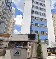 APARTAMENTO EDIFICIO TORRE DE ALVOREAR.  02 QTS.