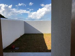 Vendo casa no Jd. Olímpico (320 mil) 02 km do Catuaí e Assaí Atacadista