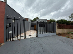 Casa à Venda com 3 Quartos, 100 m² - Jardim Bertioga, Maringá/PR