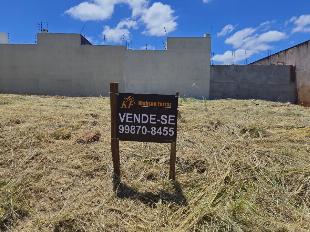 Vendo terreno. Otima Localização.