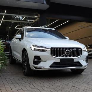 VOLVO XC60 T8 ULTIMATE 2023
