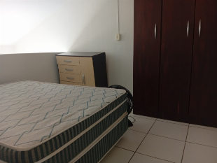 Kitnet com 1 Quarto e 30 m² na Zona 08 - Maringá/PR