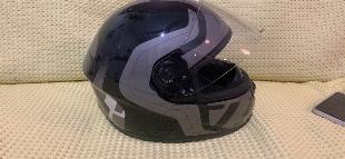 Capacete