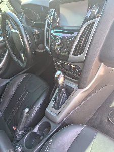 Ford Focus SE Automático 2014