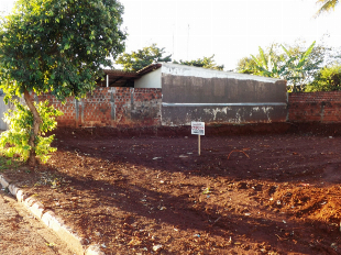 ALUGA-SE TERRENO COMERCIAL CENTRO DE FLORESTA - PR