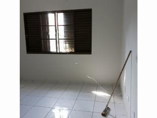 Casa  Jd. Imperial II