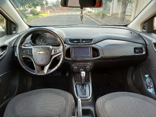 Onix Lt 1.4 automático