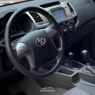 TOYOTA HILUX CD4X4 SR 2014