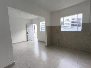 Casa 1 quarto Vila Marumby