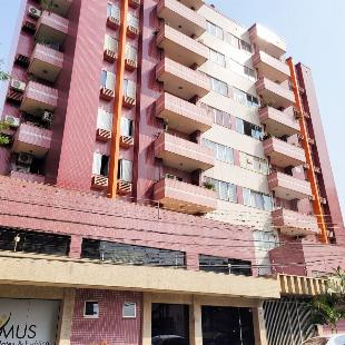 Apartamento Amplo e Mobiliado no Ed. Monte Líbano, perto parque do Ingá, Maringá/PR