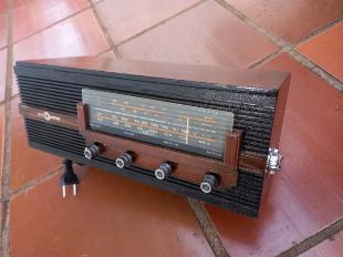 RÁDIO MOTORADIO 06 FAIXAS CAIXA DE MADEIRA ANTIGO