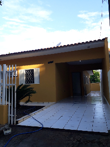 Casa com 3 Quartos (Suíte com Ar Condicionado)