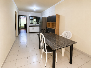 CASA À VENDA OU LOCAÇÃO | 3 QUARTOS SENDO 1 SUÍTE | JARDIM HIGIENÓPOLIS – MARINGÁ