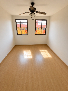 Imagem do anuncio 03 quartos e 01 banheiro - Apartamento