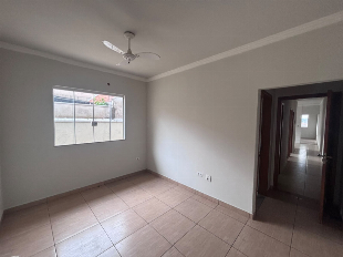 Casa com 3 Quartos e 100 m² à Venda no Jardim Alvorada - Maringá/PR
