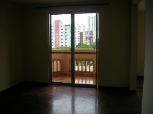 Apartamento à venda na Zona 03