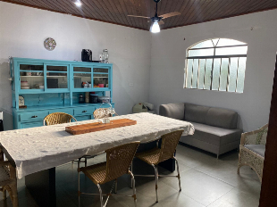 O P O R T U N I D A D E - CHÁCARA CONDOMÍNIO ZAUNA COM CASA E PISCINA