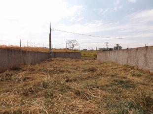 VENDE-SE EXCELENTE TERRENO JD PIONEIROS IGUARAÇU. PRONTO P/ CONSTRUIR