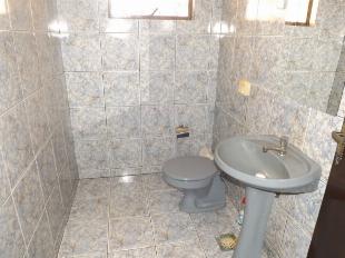 ALUGA-SE CASA PARQUE DAS GREVILEAS PRÓX. ACEMA