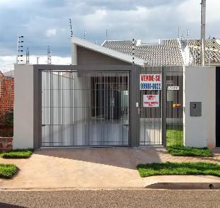 Vende-se Casa Nova - Direto com proprietário - 3 quartos (1 suíte) - Jd. Três Lagoas - Maringá