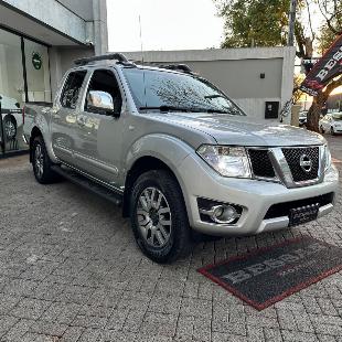 Nissan Frontier SL CD 4x4 2.5 tb Diesel aut. 5p.
