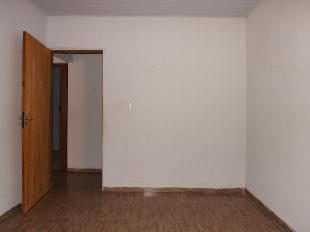 ALUGA-SE 2 CASAS NO TERRENO JD PARAISO
