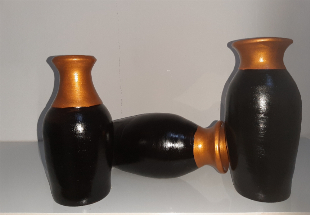 Vasos decorativos feitos e pintados a mão