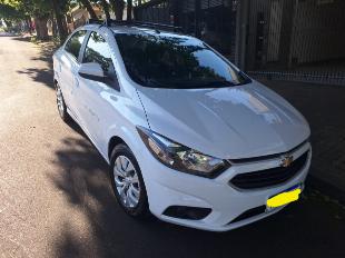 Prisma 2018 LT 1.4 econômico, Particular