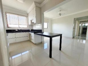 Apartamento em Zona 07, UEM Maringá/PR EDIFÍCIO SÃO TIAGO - Zona 07 - Maringá/PR