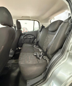 Fiat Uno Vivace 1.0 Flex Completo