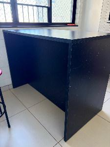 Ilha pra cozinha ou churrasqueira / passa prato