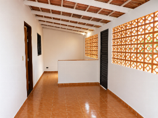 ALUGA-SE CASA PARQUE ALVAMAR SARANDI