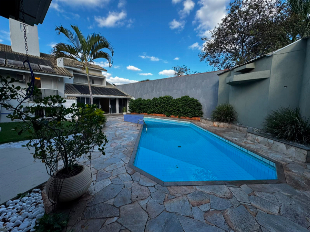 CASA A VENDA NA ZONA 04