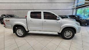 TOYOTA HILUX CD4X4 SRV 2013