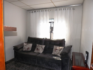 VENDE-SE BELO TERRENO 665M² (17,50 X 38). VILA SANTO ANTONIO C/ 2 CASAS