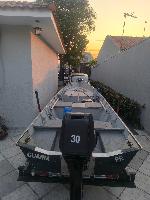 VENDE-SE  BARCO MOTOR E CARRETA