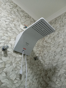 Eletricista instalação e manutenção elétrica.