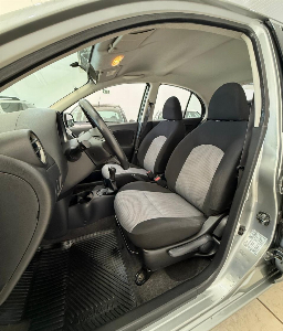 Nissan March S 1.0 Flex Economico *-baixo km*
