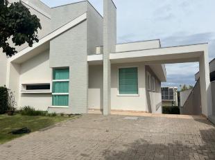 CASA MODERNA À VENDA NO CONDOMÍNIO FECHADO VILLAGIO BOURBON EM MARINGÁ